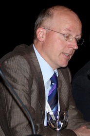 <b>Rolf Kötter</b>, first at the C. &amp; O. Vogt Institute of Brain Research at the ... - rolfkoetter